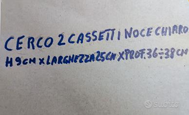 2 CASSETTI ANTICHI IN LEGNO NOCE CHIARO