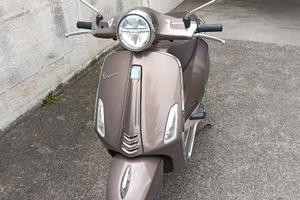 vespa 125 abs