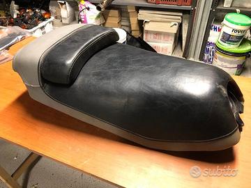 Sella Hyosung Grand Prix Plus 125