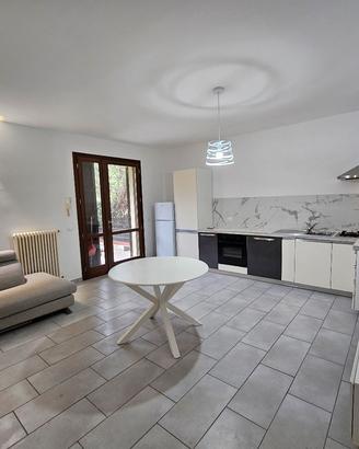 bilocale con garage Fratta Terme 