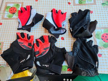 Santini  guanti/Btwin / Garmin portaorologio