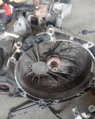 Cambio Manuale Per Ford Transit 2.4 TD F3FA 2005
