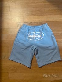 pantaloni corti
