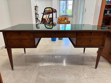 Scrivania direzionale vintage anni ’60 ‘70 legno