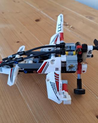 lego  42057 aereo