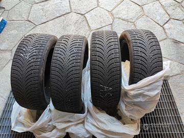 4 gomme invernali