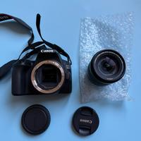 Canon EOS 250D + 3 Obiettivi + Accessori - Kit