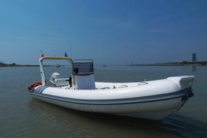 gommone Marshall M100