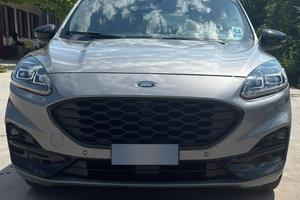Ford kuga ST line 2.0 Diesel- 120 cv