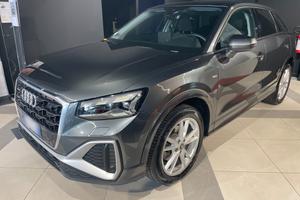 Audi Q2 35 TDI S tronic Identity Black