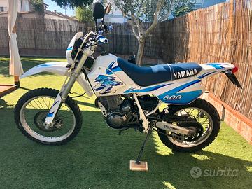 YAMAHA TT 600 - E