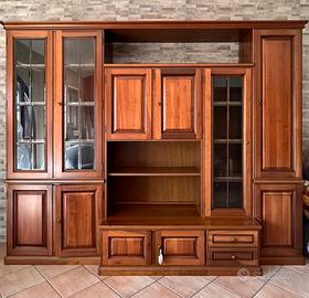 Mobile salotto con vetrinette