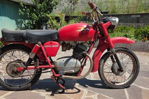 Moto Guzzi Stornello 125 anni '70 - Motore Libero