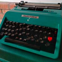 Macchina da scrivere Olivetti studio 45