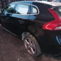 VOLVO V40 II MOTORE D4162T RICAMBI