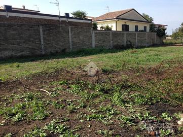 TER. RESIDENZIALE A VILLA LITERNO