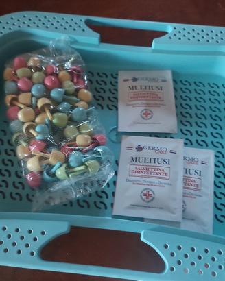 gioco con chiodini