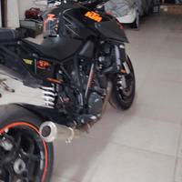 ktm 1290 super duke r