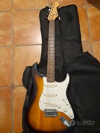 Chitarra elettrica con amplificatore