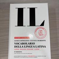 Dizionario  latino