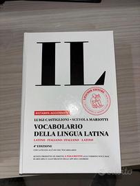 Dizionario  latino