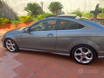 C coupe 2.2 d km135000 automatica cambio f1