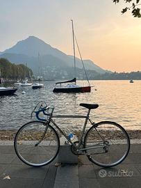 Bici da corsa vintage artigianale