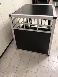 Gabbia  particolare .