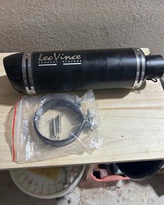 Terminale Leovince non omologato