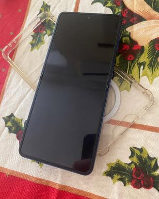Samsung galax flip 7   256GB