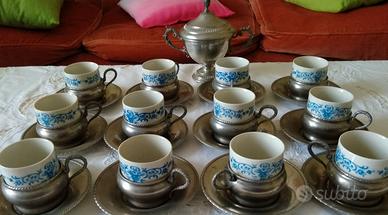 Elegante servizio da caffè vintage degli anni '70,