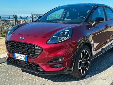 Ford Puma St-Line X Vivid Ruby 1.0 125cv automatic