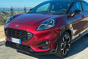 Ford Puma St-Line X Vivid Ruby 1.0 125cv automatic