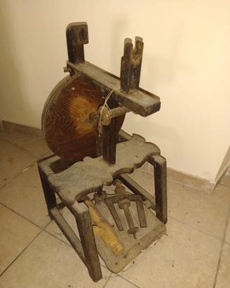 Arcolaio antico in legno massello vintage – arredo