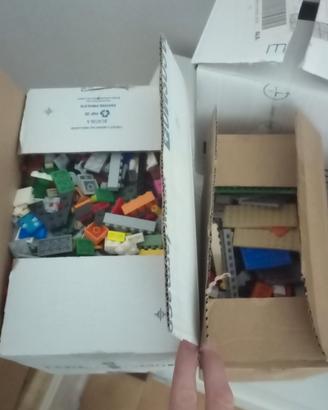 2 scatole LEGO