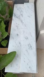 Zoccolino battiscopa in marmo