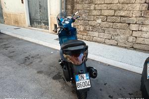 Aprilia scarabeo 