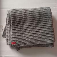 Sciarpa Levis