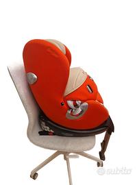 Seggiolino 0-3 anni Cybex Sirona rotazione 360°