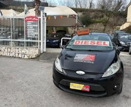 Ford Fiesta 1.4 TDCi 68CV 3 porte Titanium