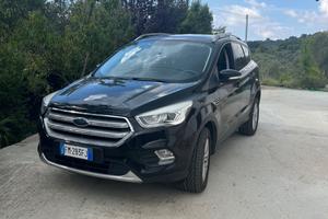 Ford Kuga 1.5 TDCI 120 CV S&S 2WD ST-Line