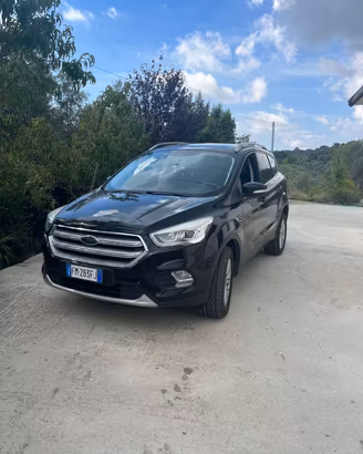 Ford Kuga 1.5 TDCI 120 CV S&S 2WD ST-Line