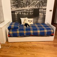 Letto singolo con secondo letto a scomparsa