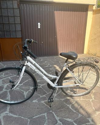 Unisex Bici Cruise cittá bianca con porta pacchi