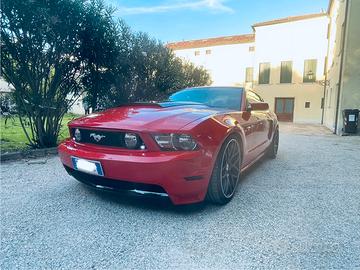 Ford Mustang cyclone 3.7 MRT manuale