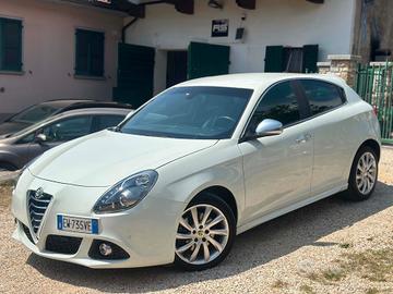Alfa Romeo GIULIETTA 2.0 JTDm-2 KMCERT AUTOMATICA 