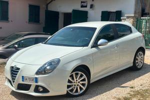 Alfa Romeo GIULIETTA 2.0 JTDm-2 KMCERT AUTOMATICA 