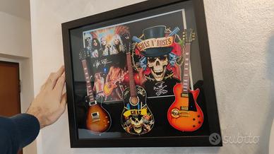 Quadro con chitarre Guns n Roses, in legno a mano