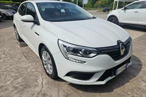 RENAULT Megane Mégane dCi 8V Energy Duel