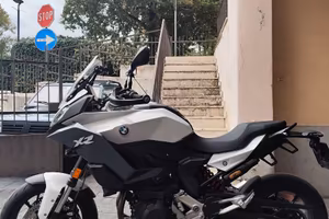 BMW F 900 XR, ANNO 2024, FULL 4 PACCHETTI